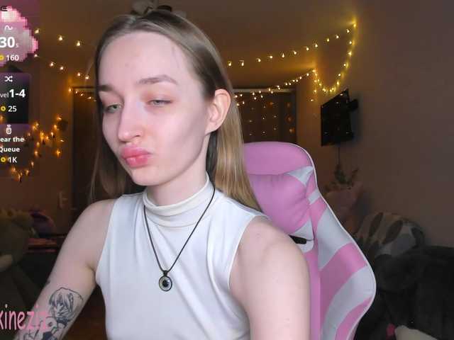 Polikinesis's BongaCams show and profile