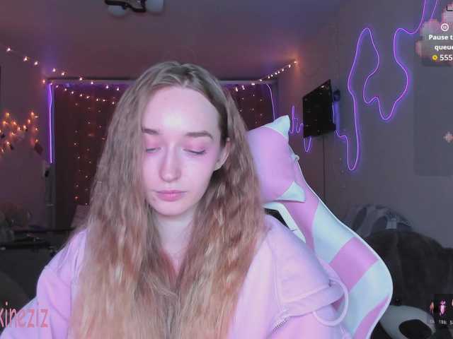 Polikinesis's BongaCams show and profile