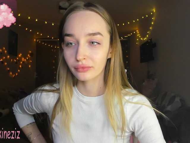 Polikinesis's BongaCams show and profile