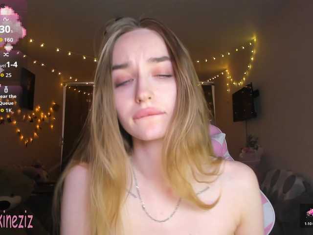 Polikinesis's BongaCams show and profile