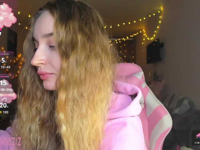 Polikinesis's BongaCams show and profile