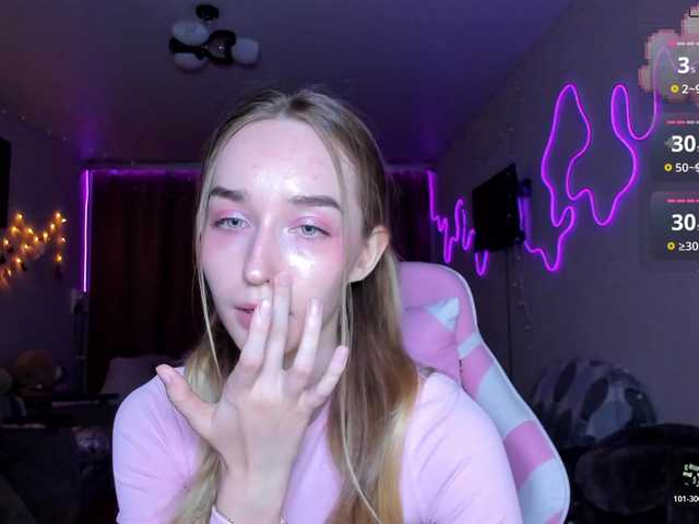 Polikinesis's BongaCams show and profile