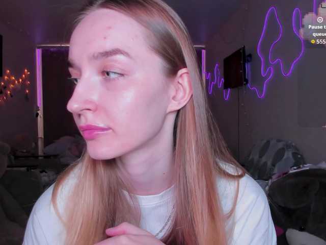 Polikinesis's BongaCams show and profile