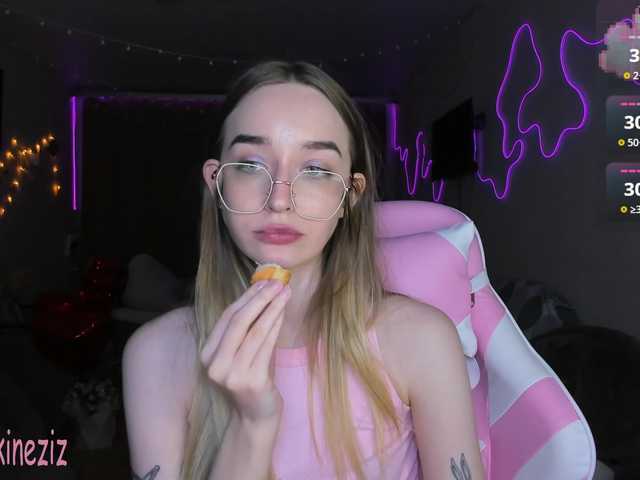 Polikinesis's BongaCams show and profile