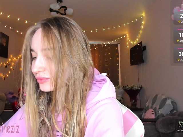 Polikinesis's BongaCams show and profile