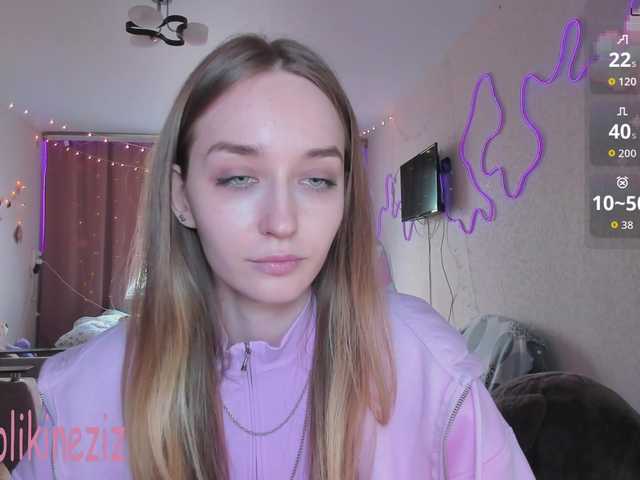 Polikinesis's BongaCams show and profile