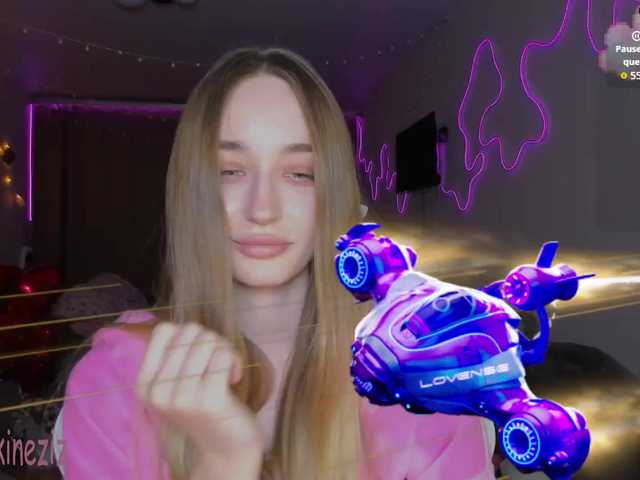 Polikinesis's BongaCams show and profile