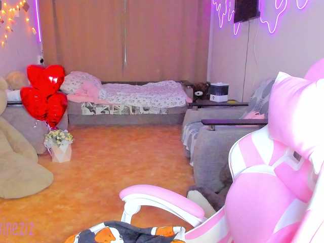 Polikinesis's BongaCams show and profile