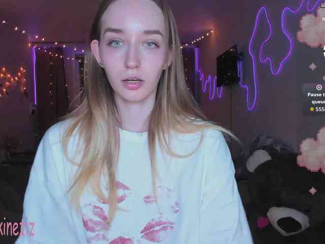 Polikinesis Live Webcam on BongaCams