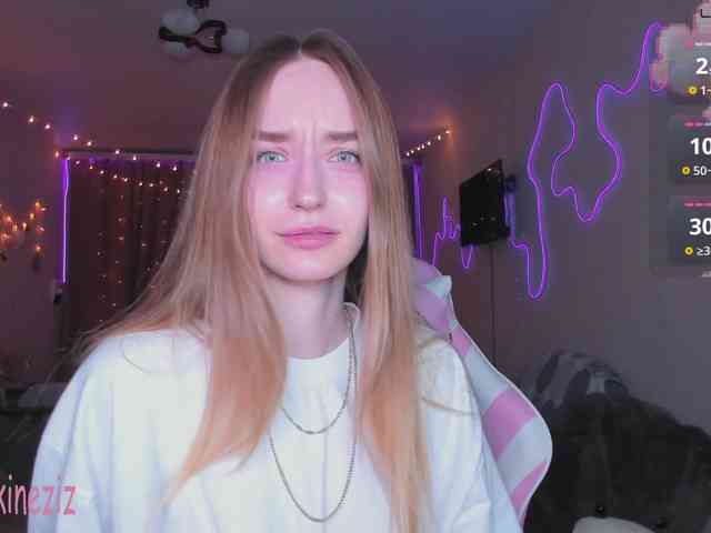 Polikinesis Live Webcam on BongaCams