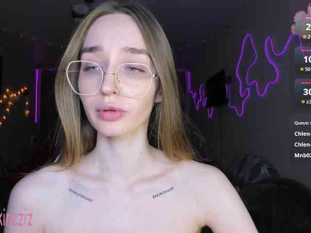 Polikinesis Live Webcam on BongaCams