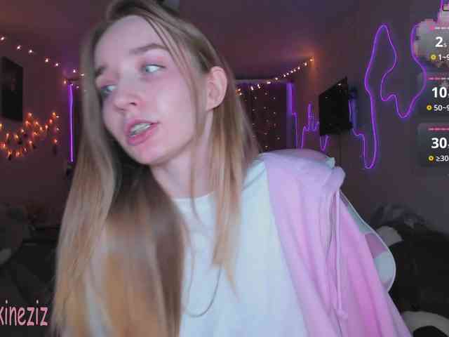 Polikinesis Live Webcam on BongaCams