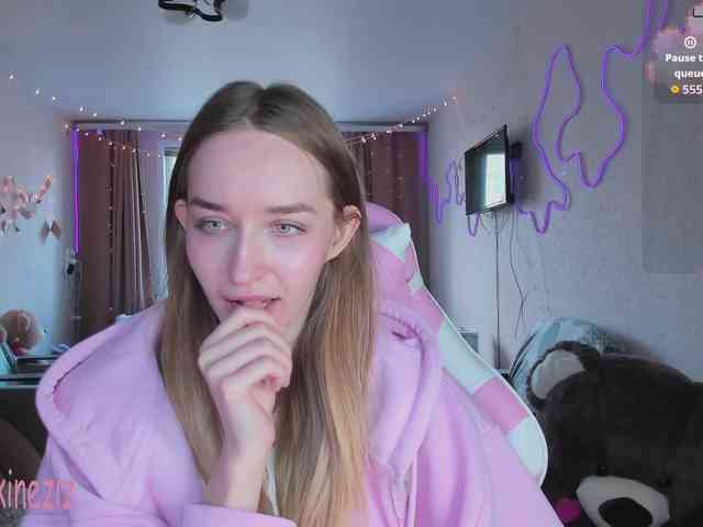 Polikinesis Live Webcam on BongaCams