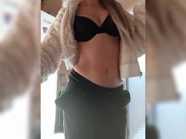 Modeltopblonde webcam