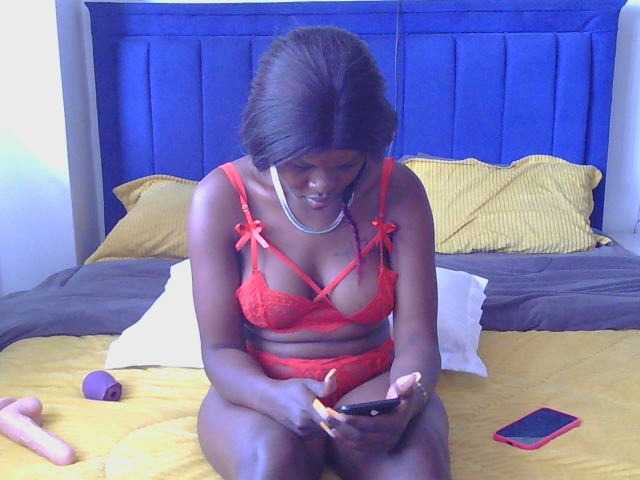 Pixieglow254 from BongaCams is Freechat