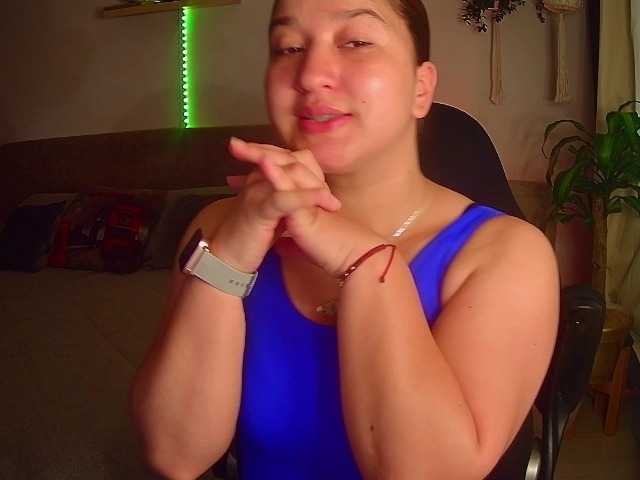 Silverlbeekerry's BongaCams show and profile