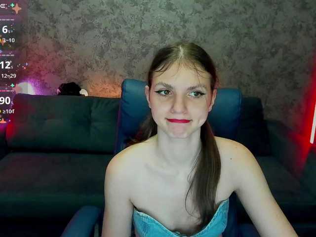  PussyOnLuck chat room