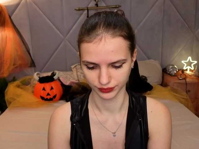 Check out slutty stripper PussyOnLuck PussyOnLuck from BongaCams