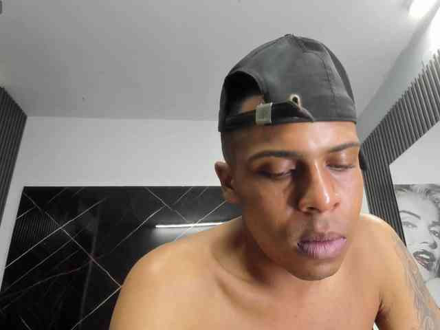 ada-brooke Live Webcam on BongaCams