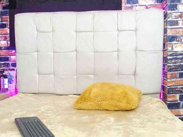 marilunabrown303av webcam