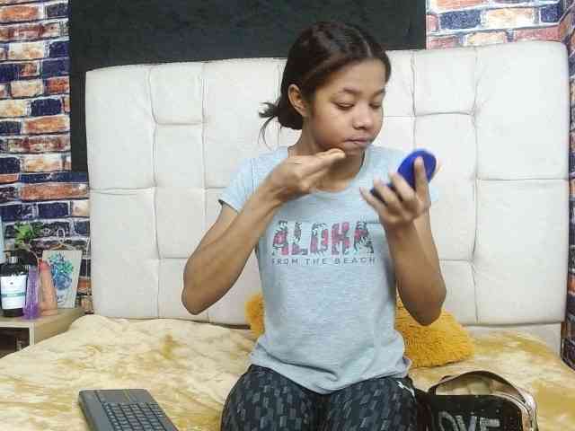 marilunabrown303av webcam