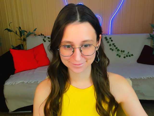 YourLovellyStory preview