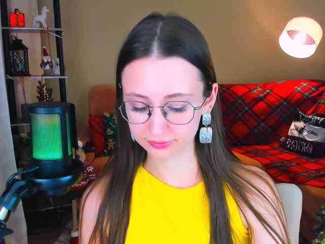 YourLovellyStory YourLovellyStory