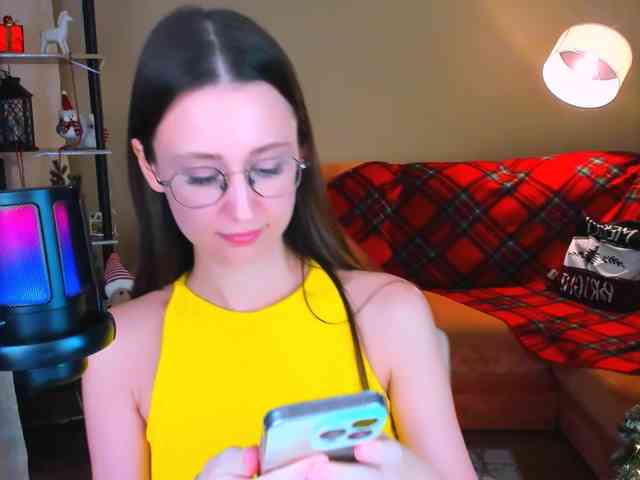 YourLovellyStory YourLovellyStory