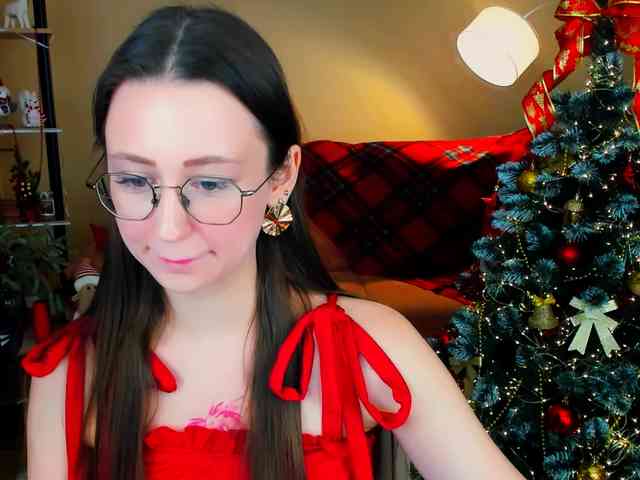 YourLovellyStory YourLovellyStory