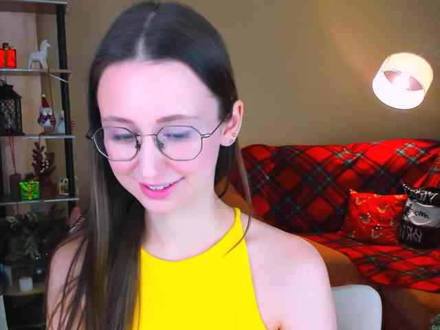 YourLovellyStory YourLovellyStory