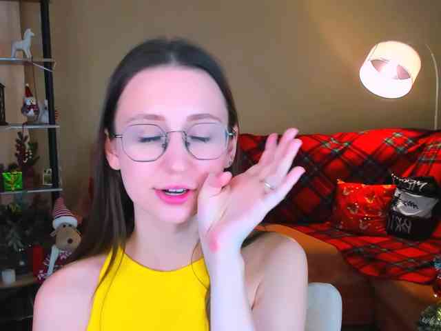 YourLovellyStory YourLovellyStory