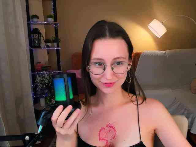 YourLovellyStory YourLovellyStory