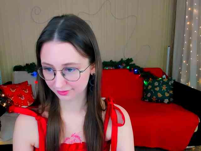 YourLovellyStory YourLovellyStory