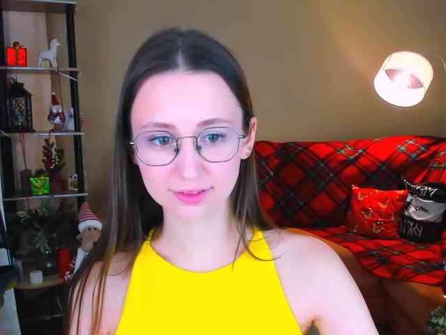 YourLovellyStory YourLovellyStory