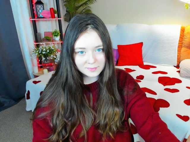 AlluringLookk's BongaCams show and profile