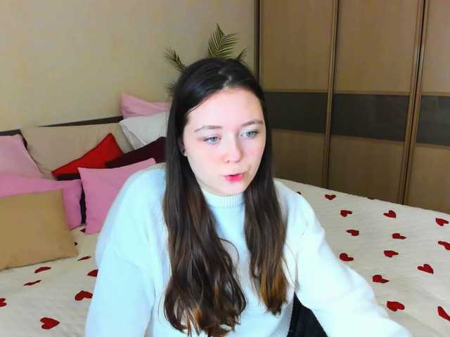 le modèle AlluringLookk est en webcam porno dans un show sur le site bongacams, il possède les tags suivants: White/Caucasian,Brunette,Shaved