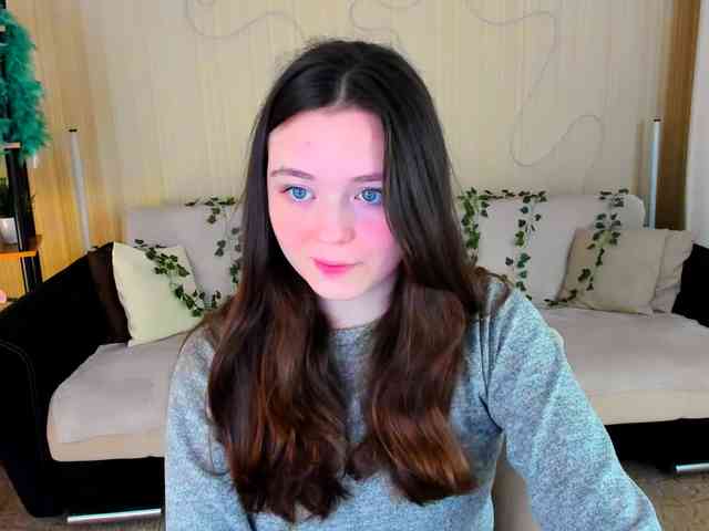 AlluringLookk webcam