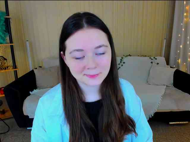 AlluringLookk webcam