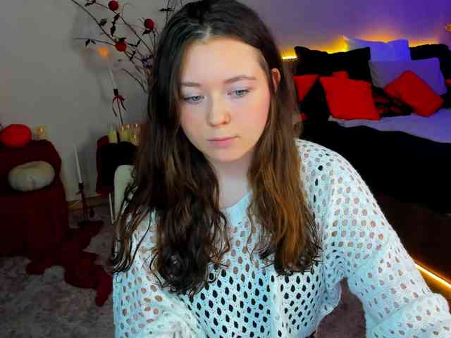 AlluringLookk bongacams
