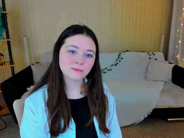 AlluringLookk webcam