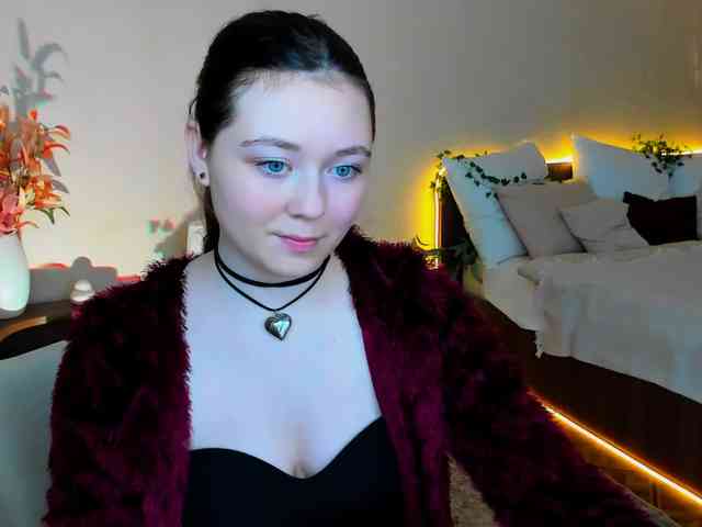 AlluringLookk webcam