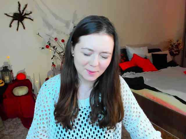 AlluringLookk webcam