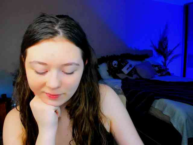 AlluringLookk AlluringLookk