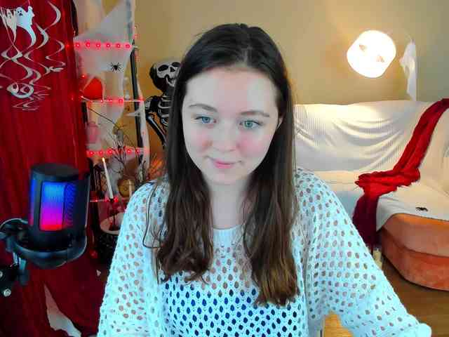 AlluringLookk webcam