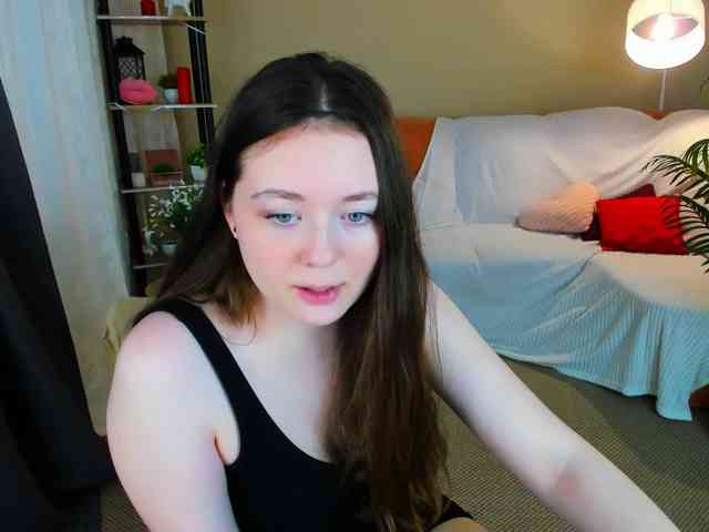 AlluringLookk webcam