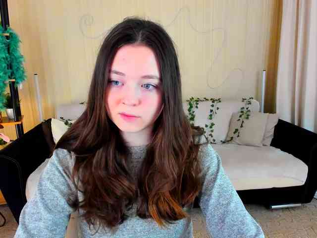 AlluringLookk webcam