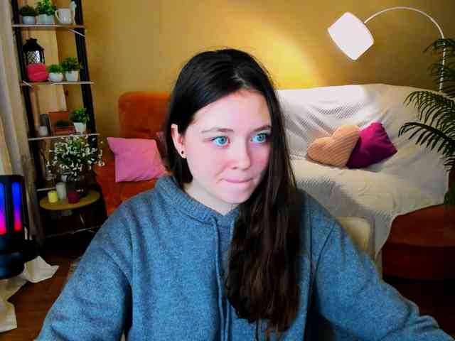 AlluringLookk webcam