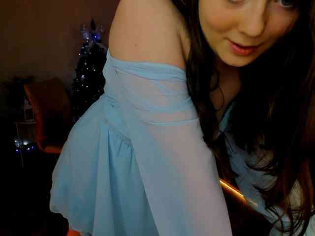 AlluringLookk AlluringLookk