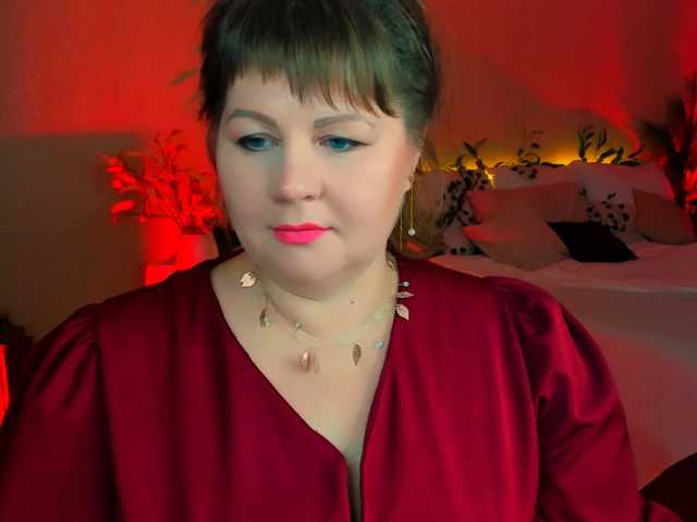 CrystaalStaar webcam bongacams model stream image