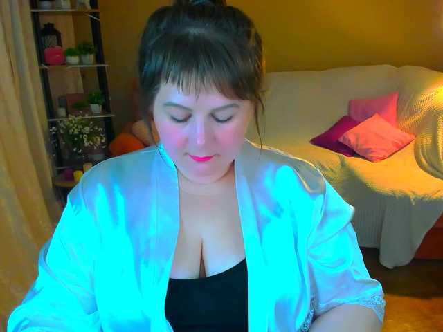 CrystaalStaar's BongaCams show and profile